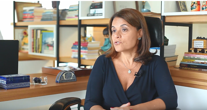 ASSISTA AO VÍDEO “EMPRESAS FAMILIARES X ORGANIZAÇÕES EXPONENCIAIS” ASSISTA AO VÍDEO “EMPRESAS FAMILIARES X ORGANIZAÇÕES EXPONENCIAIS” - ...