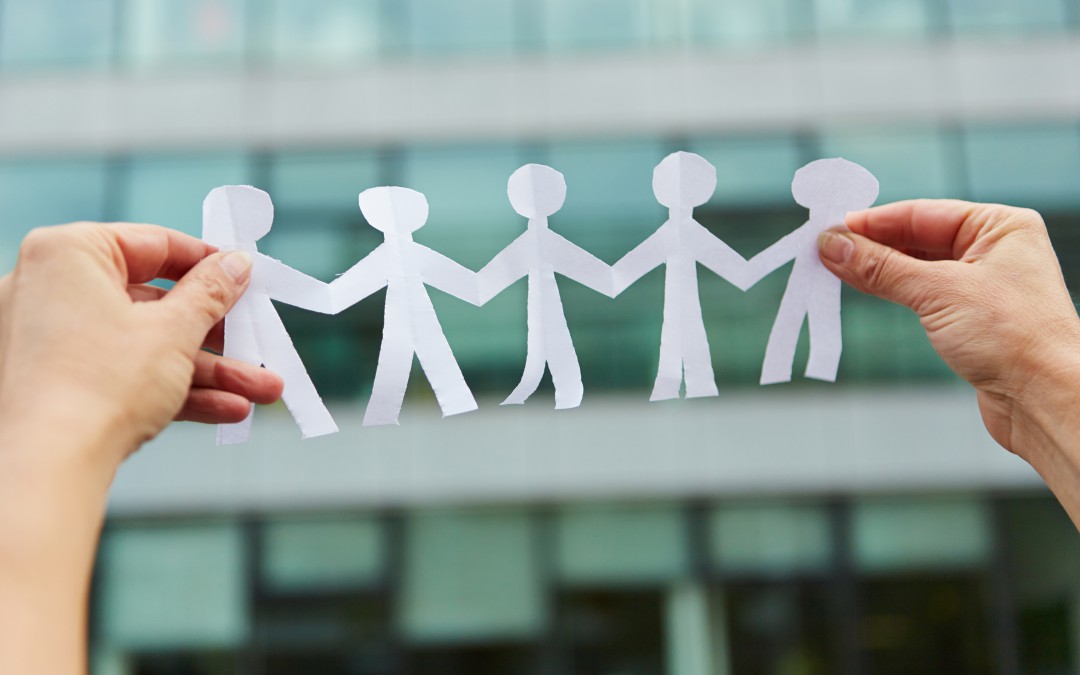 QUAL O SEGREDO PARA MANTER UMA GESTÃO COMPETITIVA E DE CRESCIMENTO DO NEGÓCIO E CONSERVAR AS RELAÇÕES FAMILIARES? QUAL O SEGREDO PARA MANTER UMA GESTÃO COMPETITIVA E DE CRESCIMENTO DO NEGÓCIO E CONSERVAR AS RELAÇÕES FAMILIARES? - A Posterità - formação e consultoria às famílias empresárias tem uma metodologia própria, desenvolvida por Patrice Gaidzinsk.